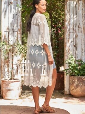 Sheer Lace Floral Kimono Blazer - Cream